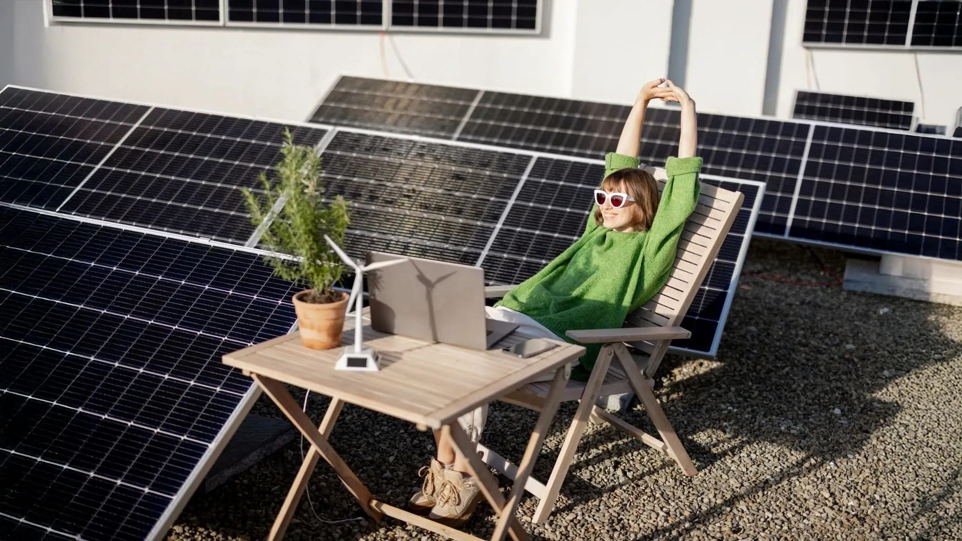 Virtual Power Plants: Can You Get Paid To Help The Grid?