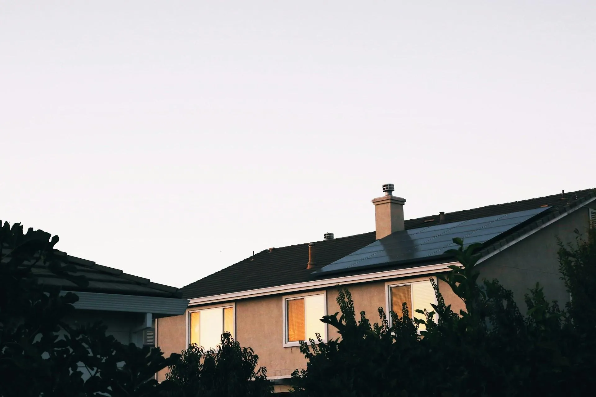How Long Can a Home Battery Power Your Texas Home During a Winter Outage?